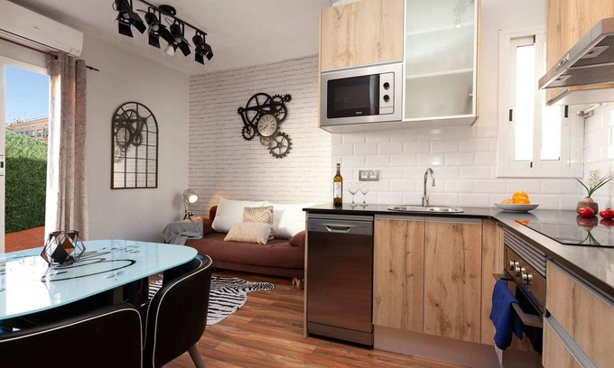 El Guinardo Apartment | SUNNY PENTHOUSE IN SAGRADA FAMILIA DWQERWEFWQEFRWEFRWERF