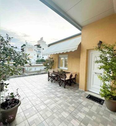 Evosmos Apartment | Sunny Rooftop House