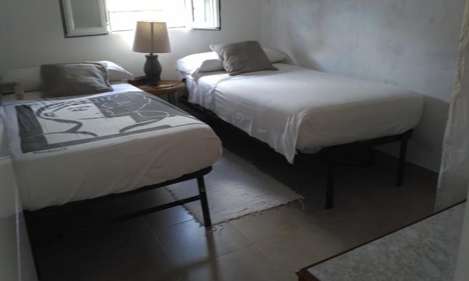 San Fernando House | sunny room