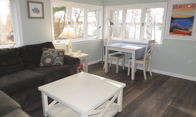 Yarmouth House | Sunny Seaside Cottage with Beautiful Sunset Views