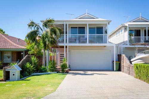 West Busselton House | Sunny Shores Family Retreat