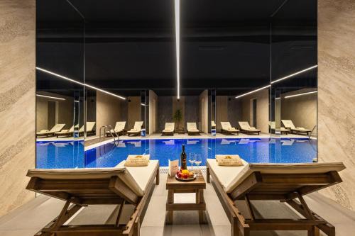 Becici Apartment | Sunny side Wellness Resort & Spa - Cascade