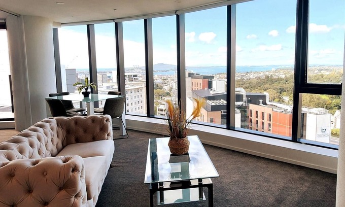 Grafton Apartment | Sunny, Spacious And Magnificent Sea Views!
