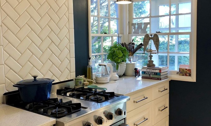 Upper Rockridge House | Sunny, Spacious, Charming Home in Great Area - See Description for Reviews