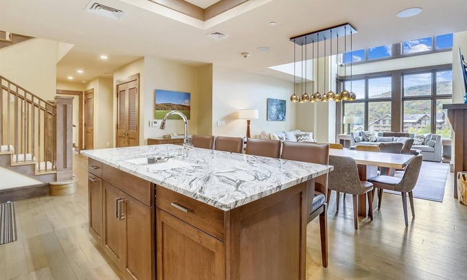 Stowe Area Condo | Sunny Spruce: 4 br at Spruce Peak, ski-in/ski-out, fireplace, a/c!