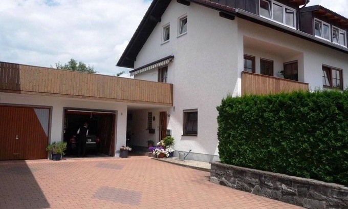 Dietmannsried Apartment | Sunny Terrace Apartment