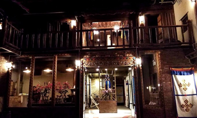 Shangri-La House | Sunny Valley Inn