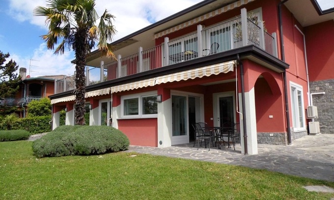 Morosolo Villa | Sunny Villa with Terrace
