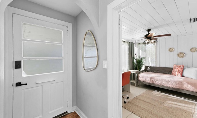 Murray Hill House | Sunnyside Home in Murry Hill