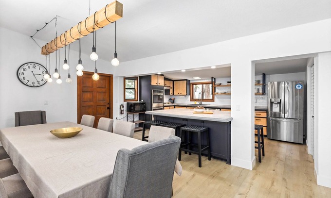 Tahoe Woods House | Sunnyside Retreat By Tahoe Getaways - Pet-Friendly 4 BR in Tahoe City w/Bonus Room!