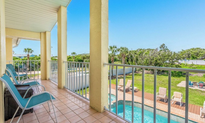 Calulantic House | Sunnyside Up - Pool Home Directly Across from Ocean - 5BR/4BA