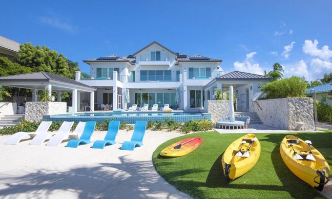 Rum Point House | SunRays Villa by Grand Cayman Villas & Condos