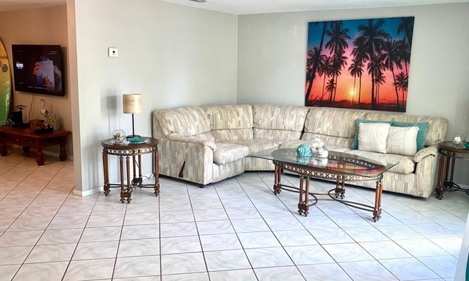 Palm Terrace Gardens House | Sunrise 2.