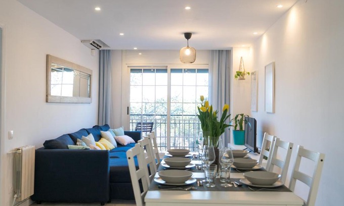 Sant Adria de Besos Apartment | Sunrise Apartment