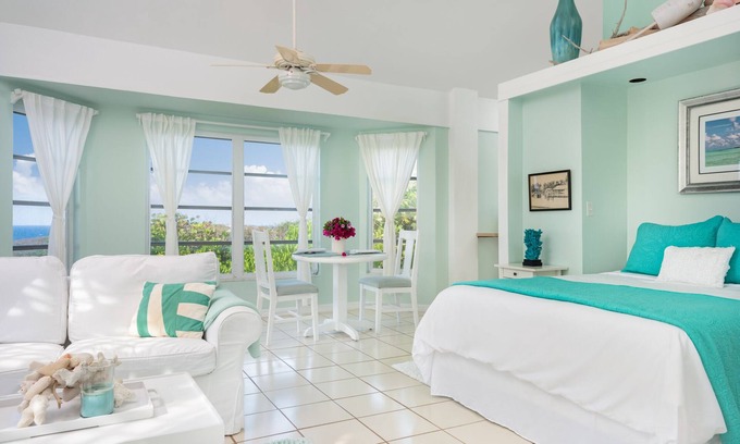 Conch Bar Cottage | Sunrise Cottage for 2 Amazing Views Dragon Cay Resort Mudjin Harbour