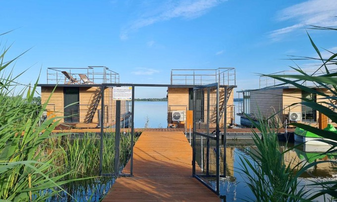 Mielno Apartment | SunRise HouseBoats