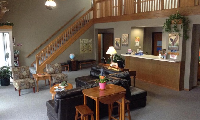 Mondovi Hotel | SunRise Inn Hotel