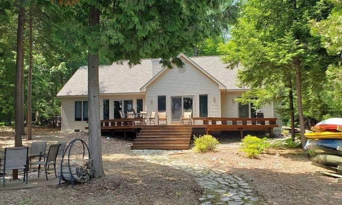 Clam River House | Sunrise on the Lake S