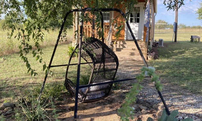 McLennan County Cabin | Sunrise Sunset Peaceful Country Cabin