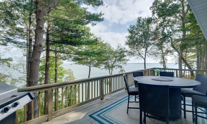 Chesapeake Ranch Estates-Drum Point House | Sunrise Views: Waterfront Lusby Home w/Deck!