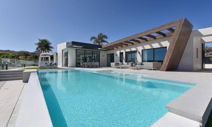 San Bartolome de Tirajana House | Sunset 12PAX by Interhome