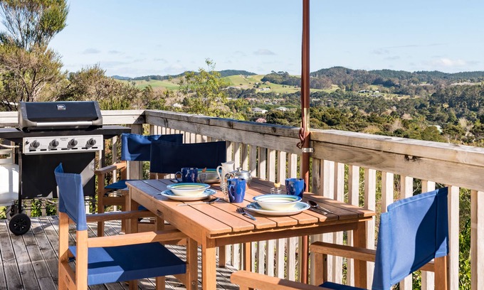 Haruru Cottage | Sunseeker Cottages Motel