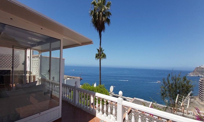 Balito House | Sunset Balcony with Ocean Views and pool access!