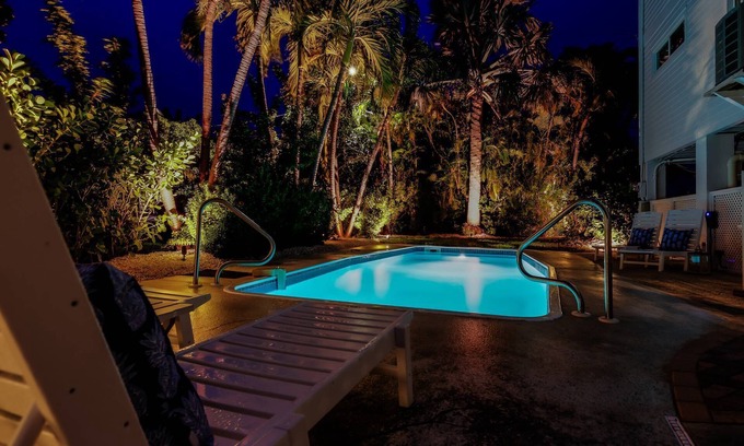 Bay Point House | Sunset Bay: Spacious 5BR Getaway, Dockage, Heated Pool, Dog OK, Stunning Views & Minutes to Key West