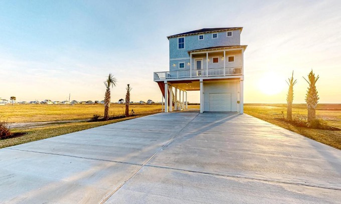 Indian Beach House | Sunset Bay