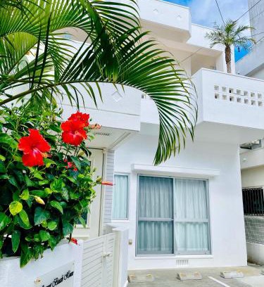Chatan Villa | Sunset Beach Vacation House