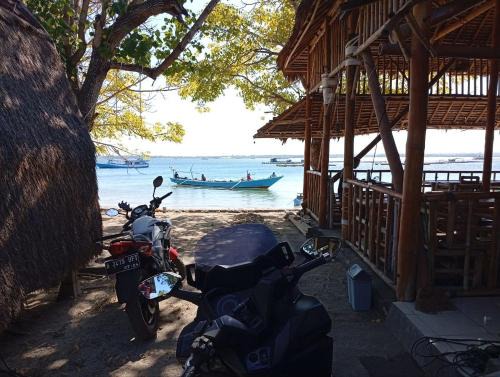 Jerowaru Other | Sunset Cabanas Stay Beachfront & Snorkel