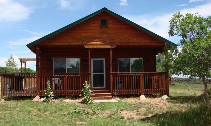 La Sal Cabin | Sunset Cabin #4 (Near Moab, UT)