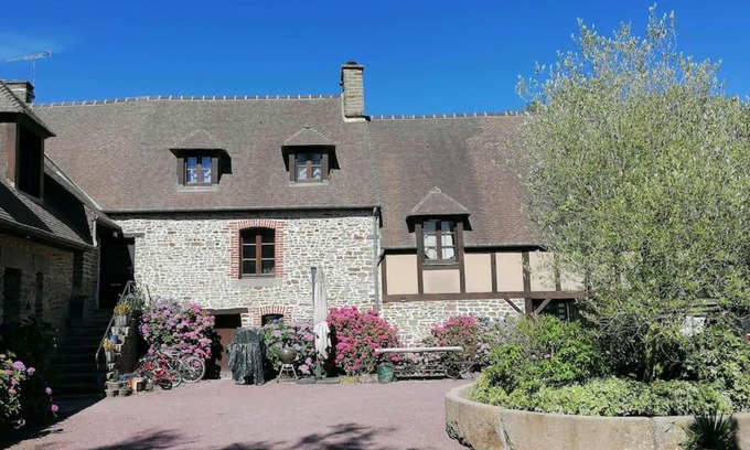 Ceaux House | Sunset Family Guesthouse Mont Saint Michel