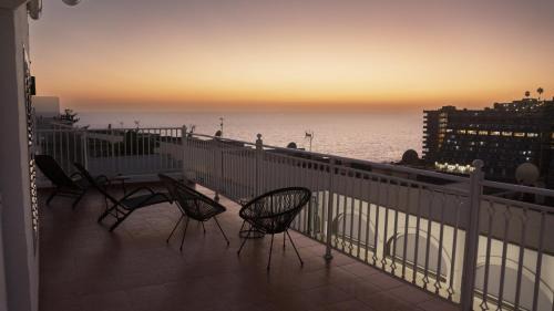 Balito House | Sunset House los Caideros