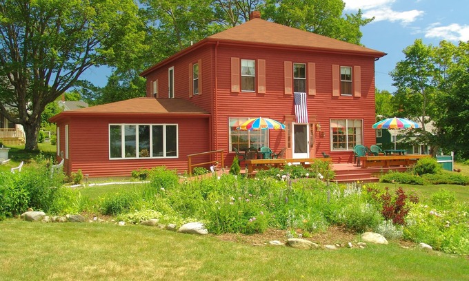 Chebeague Island House | Sunset House on Chebeague Island Maine