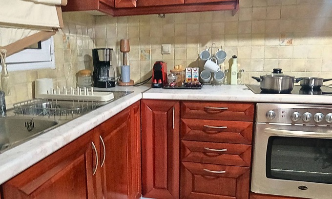Patras Apartment | Sunset Oasis