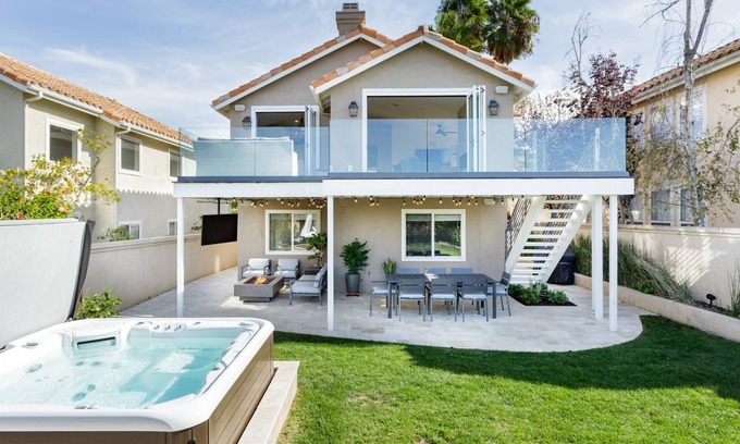 Monarch Beach House | Sunset ocean views in Monarch Beach, CA.