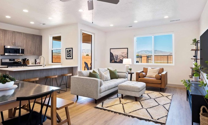Washington County House | Sunset on Sage, Great Location, Close to Snow Canyon!