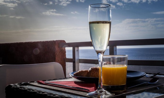 Punta del Hidalgo Apartment | Sunset on the sea