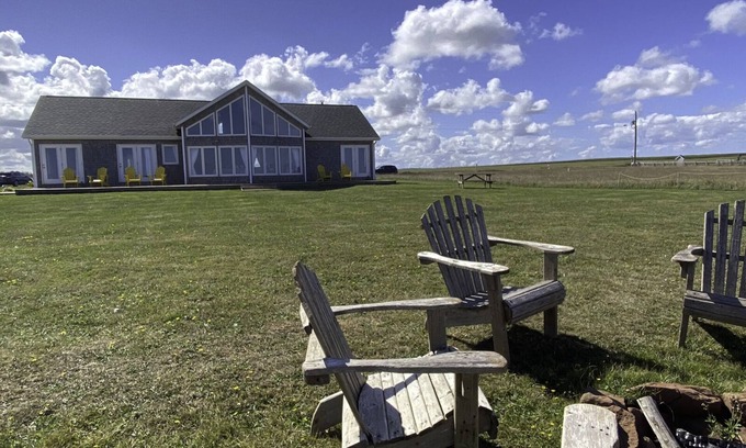 Sea View House | Sunset Point - Oceanfront, walk to Cousin's shore beach, great multi-family