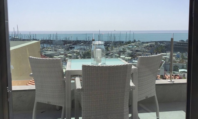 Lomo Quiebre Apartment | SUNSET PUERTO MOGAN, Apartment Under D