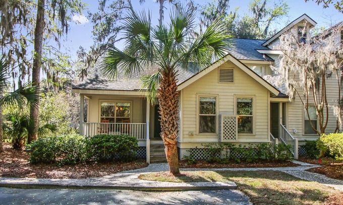 The Cottages Villa | Sunset Rentals | Cottages 11