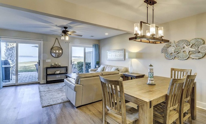 Harbour Town Villa | Sunset Rentals | Schooner Court 740