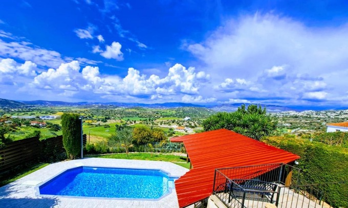 Pentakomo Apartment | Sunset Retreat Cyprus