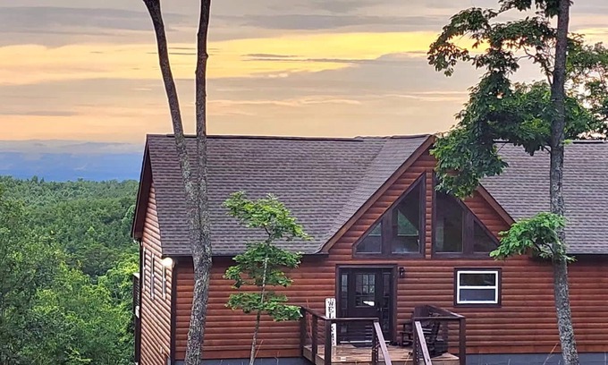Ranger Cabin | Sunset Ridge Summary: