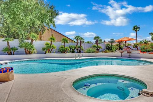Royal Crest Rancheros House | Sunset Royale - The Ultimate Vegas Getaway