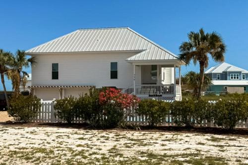East End House | Sunset & Smiles
