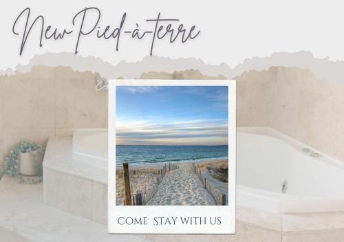Scarborough Apartment | Sunset Spa Escape - Ocean Views