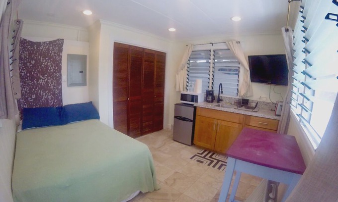 Coconut Grove Apartment | Sunset Studio by da Beach