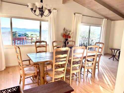 El Cerrito Apartment | Sunset View
